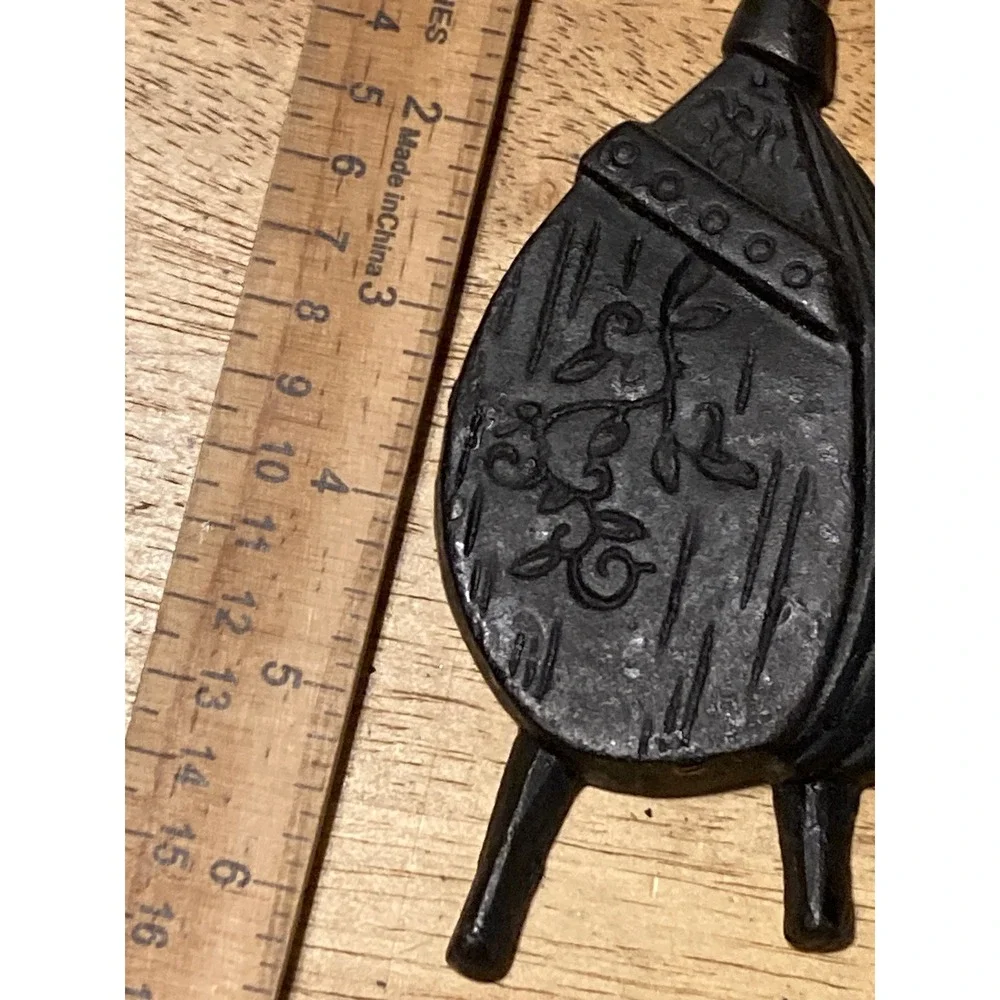 Vintage Cast Iron Fireplace Bellows Wall Hook Rustic Black Metal Decor Taiwan